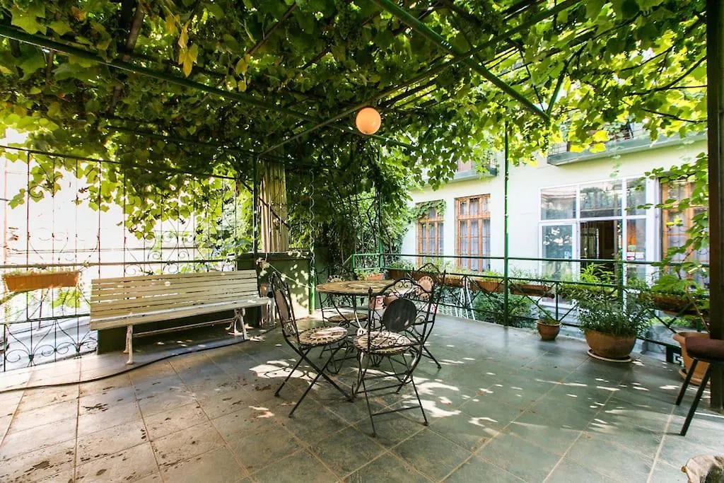 Hotel Royal Tiflis 3*,